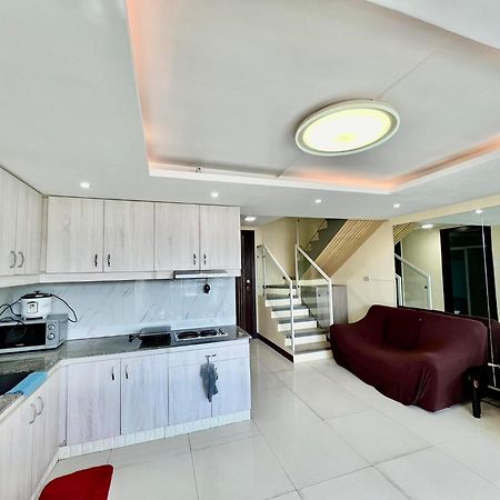 2 Bedroom Condo Unit With City And Mountain View Себу Экстерьер фото