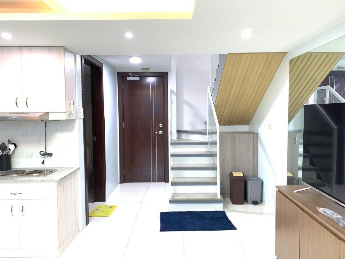 2 Bedroom Condo Unit With City And Mountain View Себу Экстерьер фото