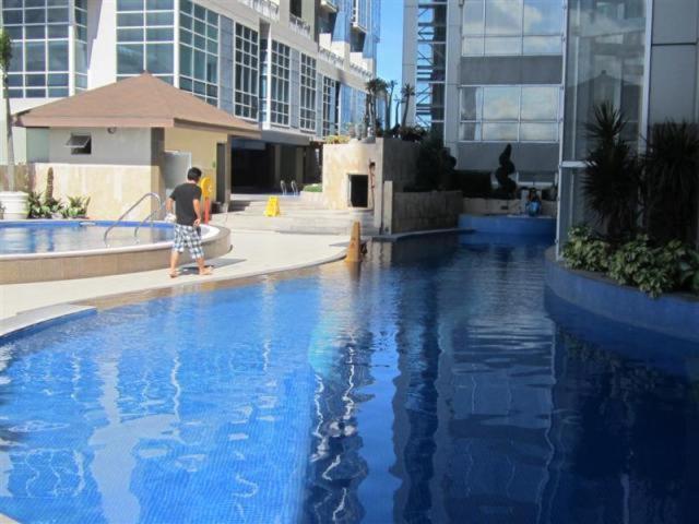2 Bedroom Condo Unit With City And Mountain View Себу Экстерьер фото