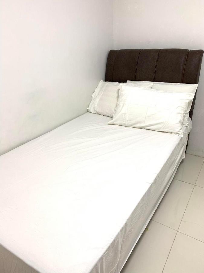 2 Bedroom Condo Unit With City And Mountain View Себу Экстерьер фото