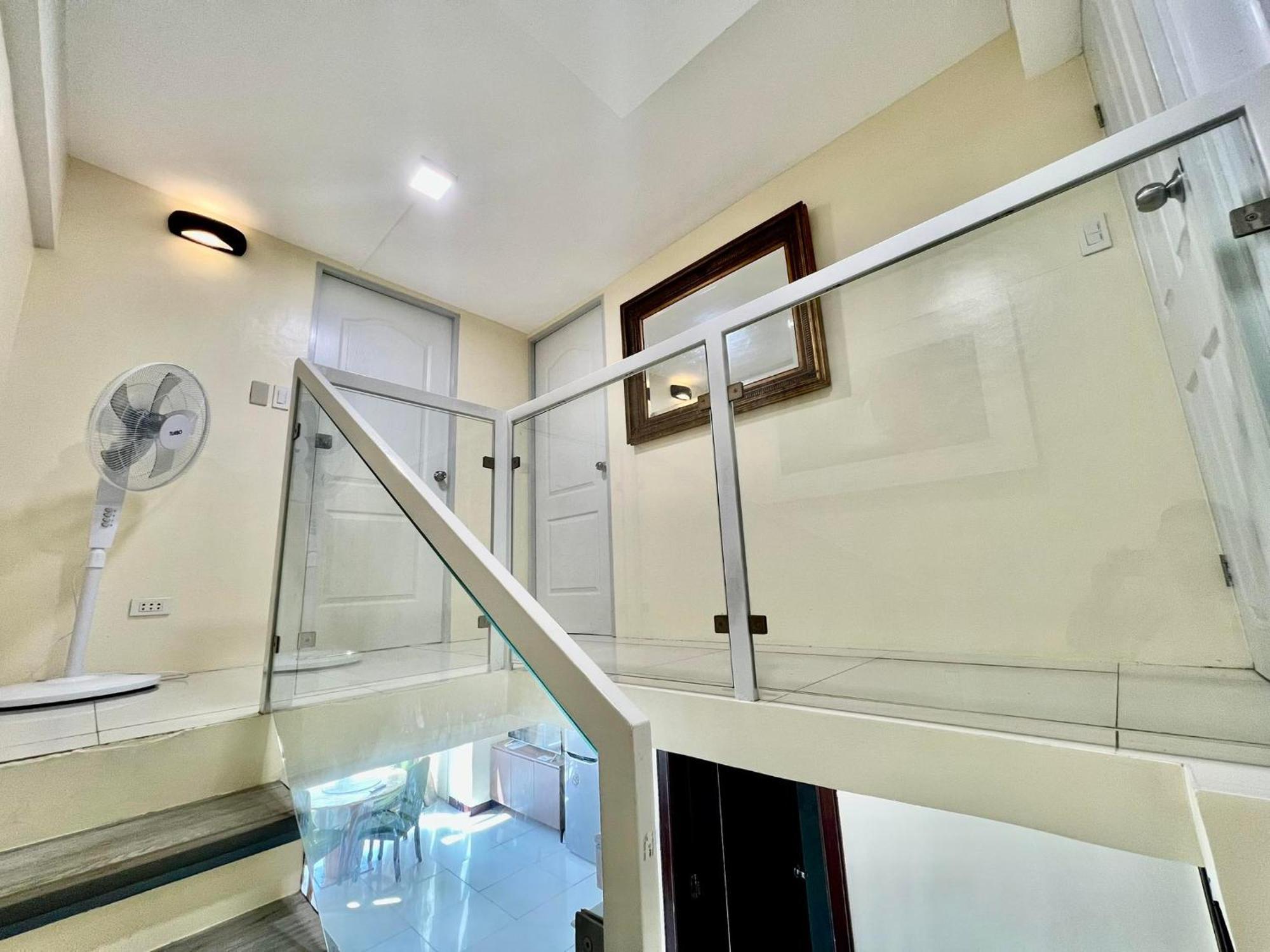 2 Bedroom Condo Unit With City And Mountain View Себу Экстерьер фото